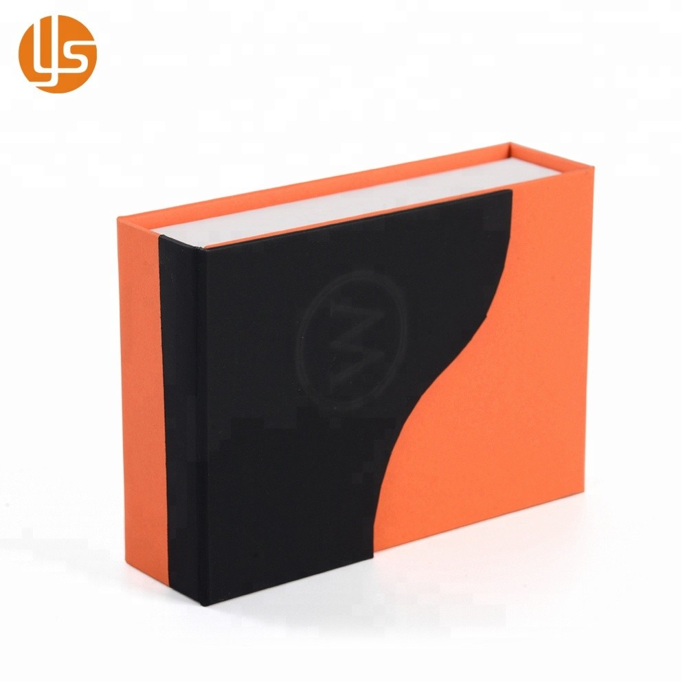 Custom Full Color Logo Printed Small Magnetic Closure Rigid Cardboard Paper Gift Packaging Box