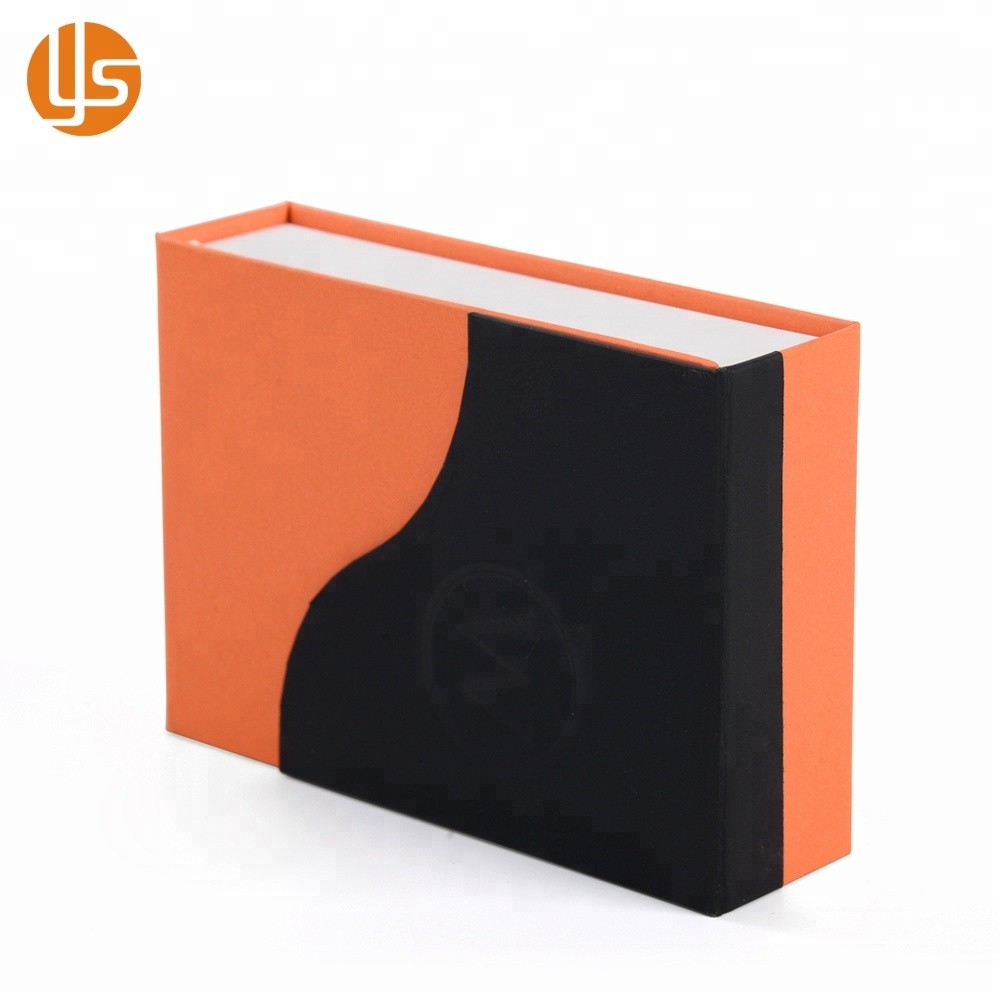 Caja de empaquetado impresa logotipo a todo color de encargo del regalo de papel rígido de la cartulina del cierre magnético pequeño