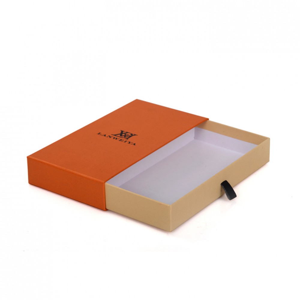 Maßgeschneiderte Luxus-Geschenkbox aus Papppapier mit kleiner Schiebeschublade