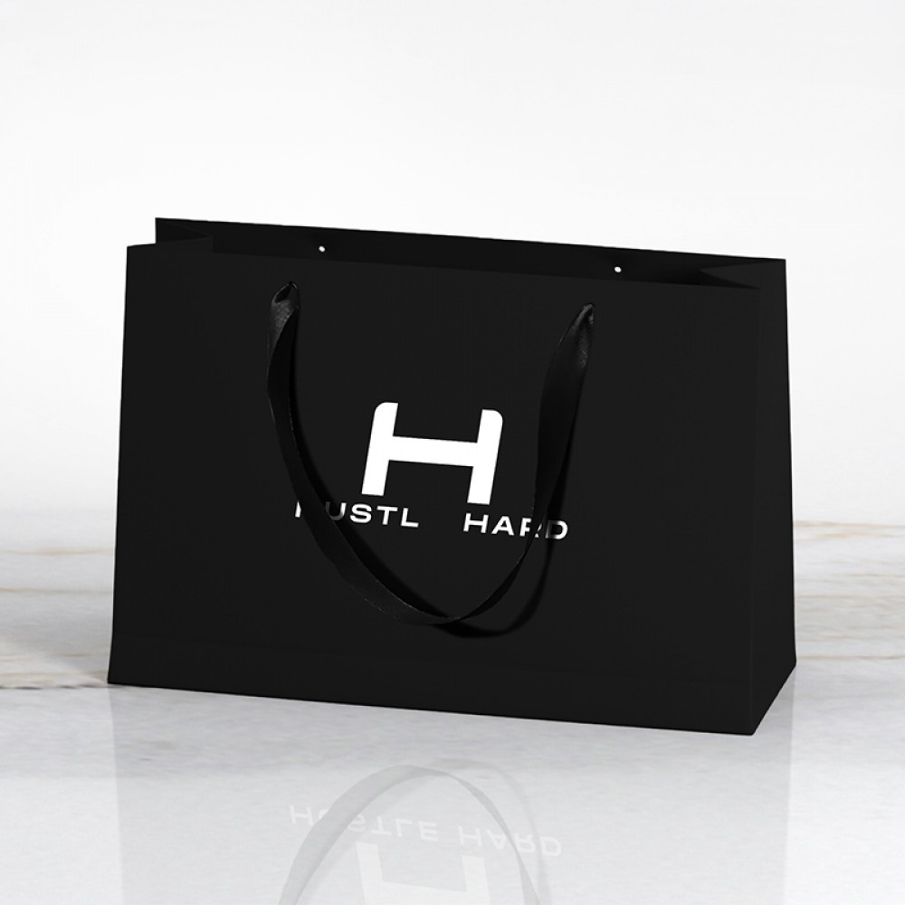 Бумажный пакет для упаковки одежды индивидуального дизайна