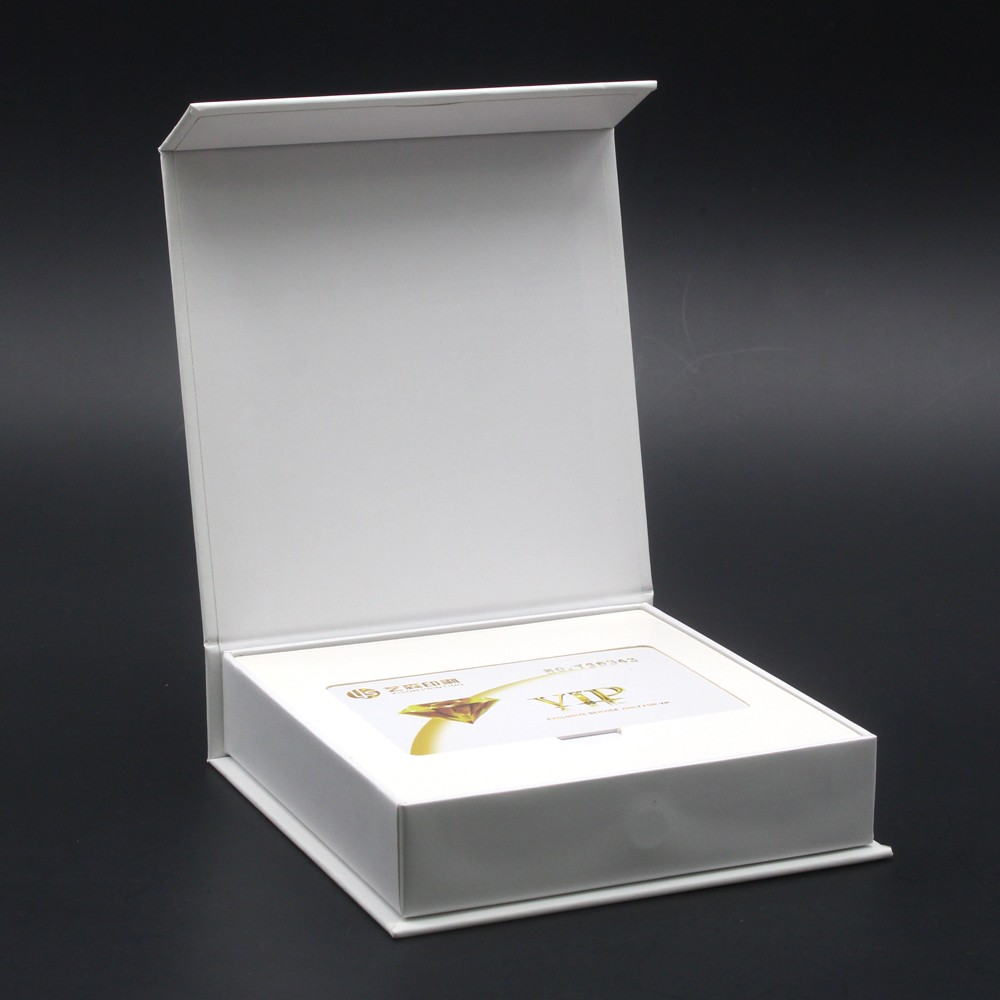 Magnetic vip card packaging box