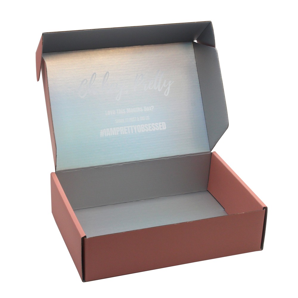 Изготовленная на заказ розовая почтовая коробка с золотым тиснением логотипа