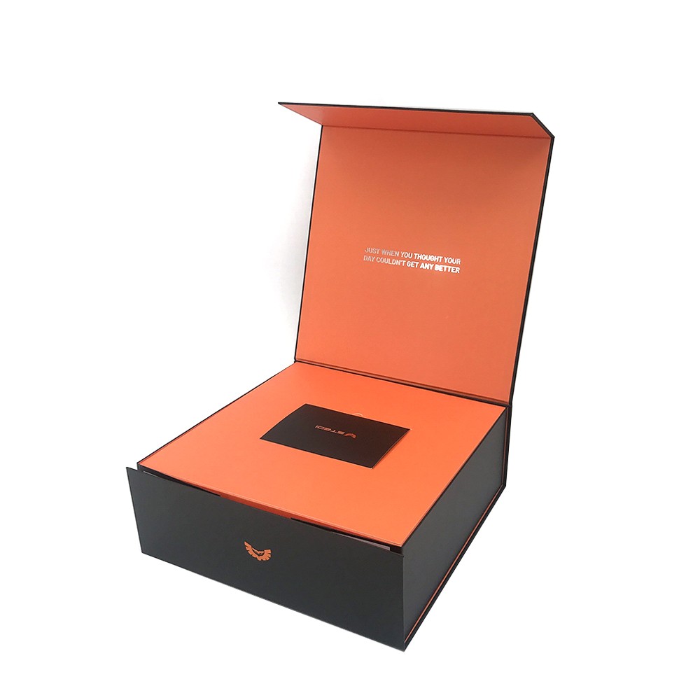 Large magnetic foldable gift box