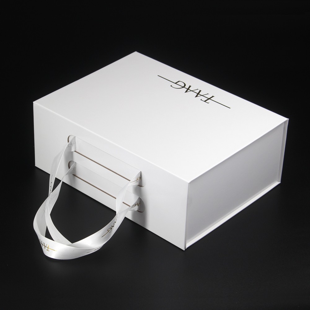 White glossy lamination magnetic box