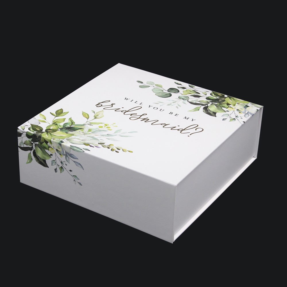 Empty wedding gift packaging box