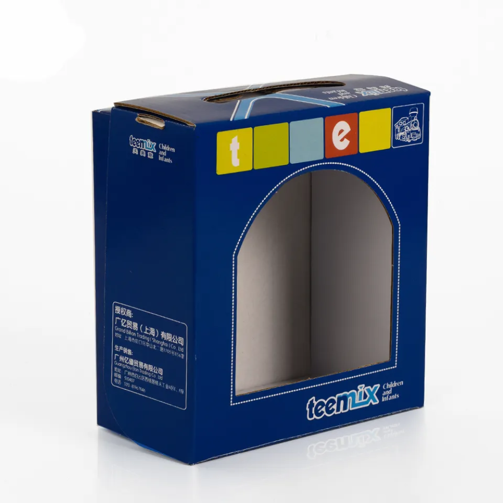 Mailer packaging box with window