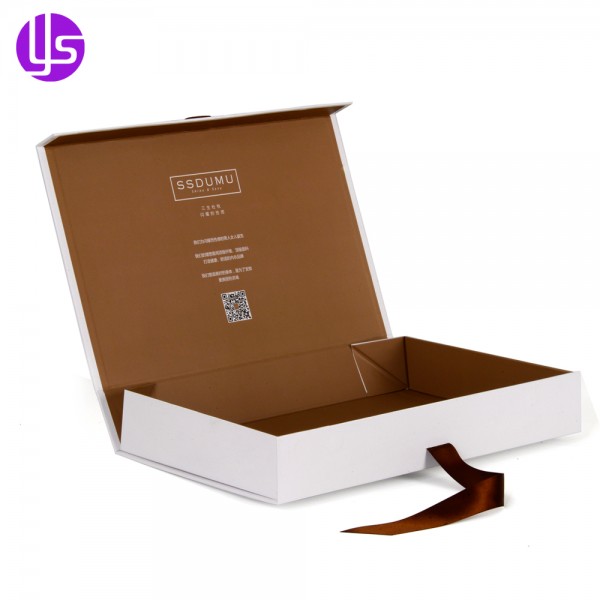 Brown Magnetic Box