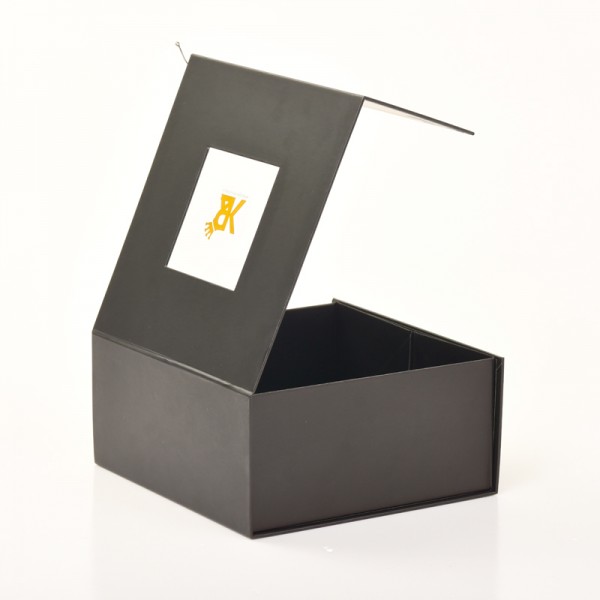Magnetic luxury ladies high-heeled shoes packaging box with window