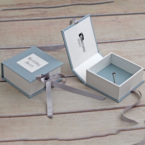 Изготовленная на заказ упаковочная коробка USB для свадебной фотографии