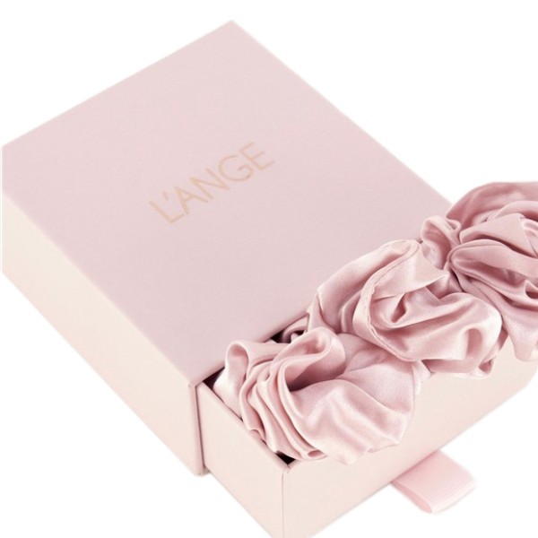 Packaging box for silk scrunchies set